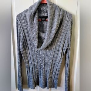 United States Brand Sweater M Silver Sparkle, Cowl Neck, Long Sleeve